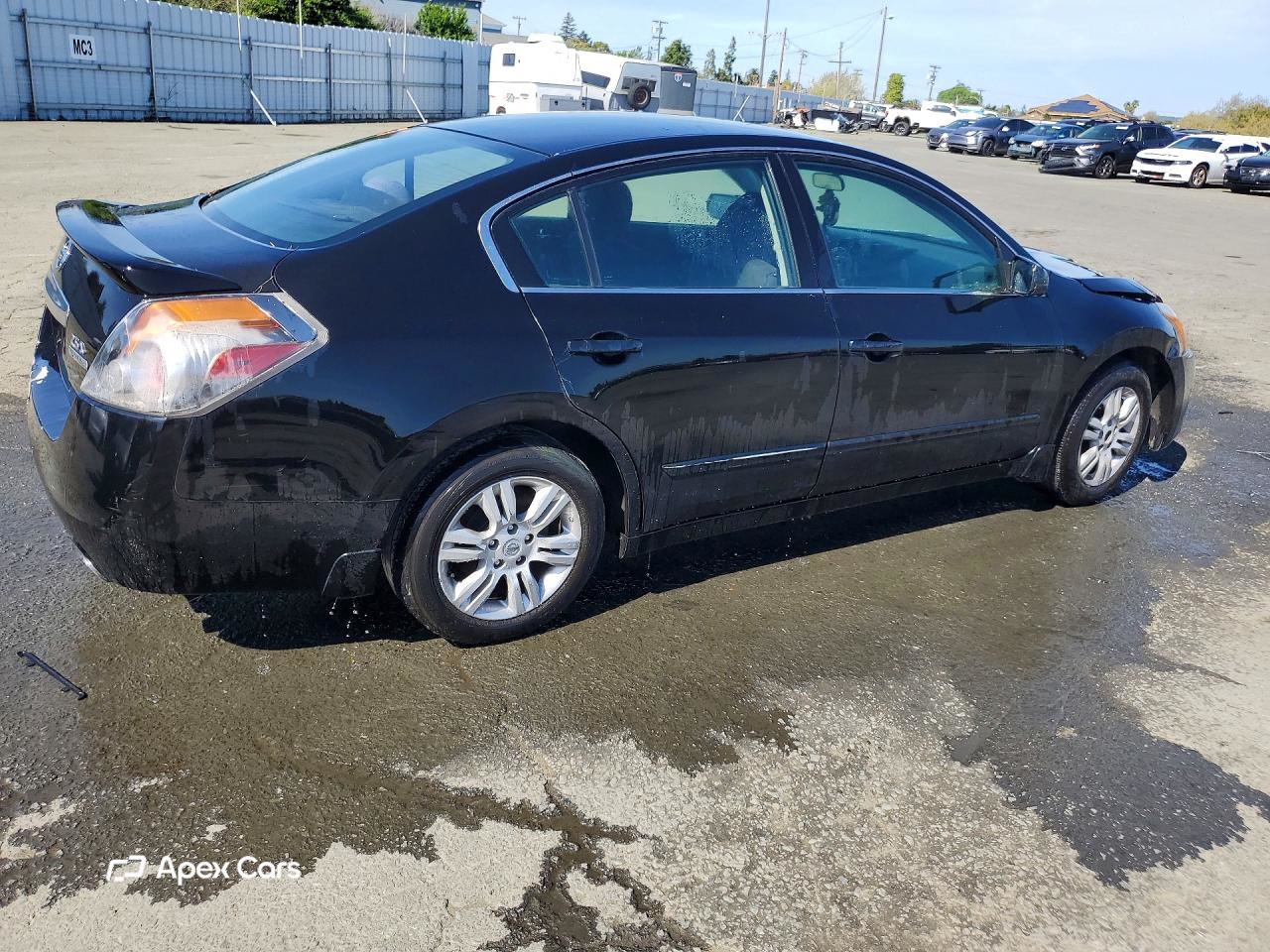 Nissan Altima 2011