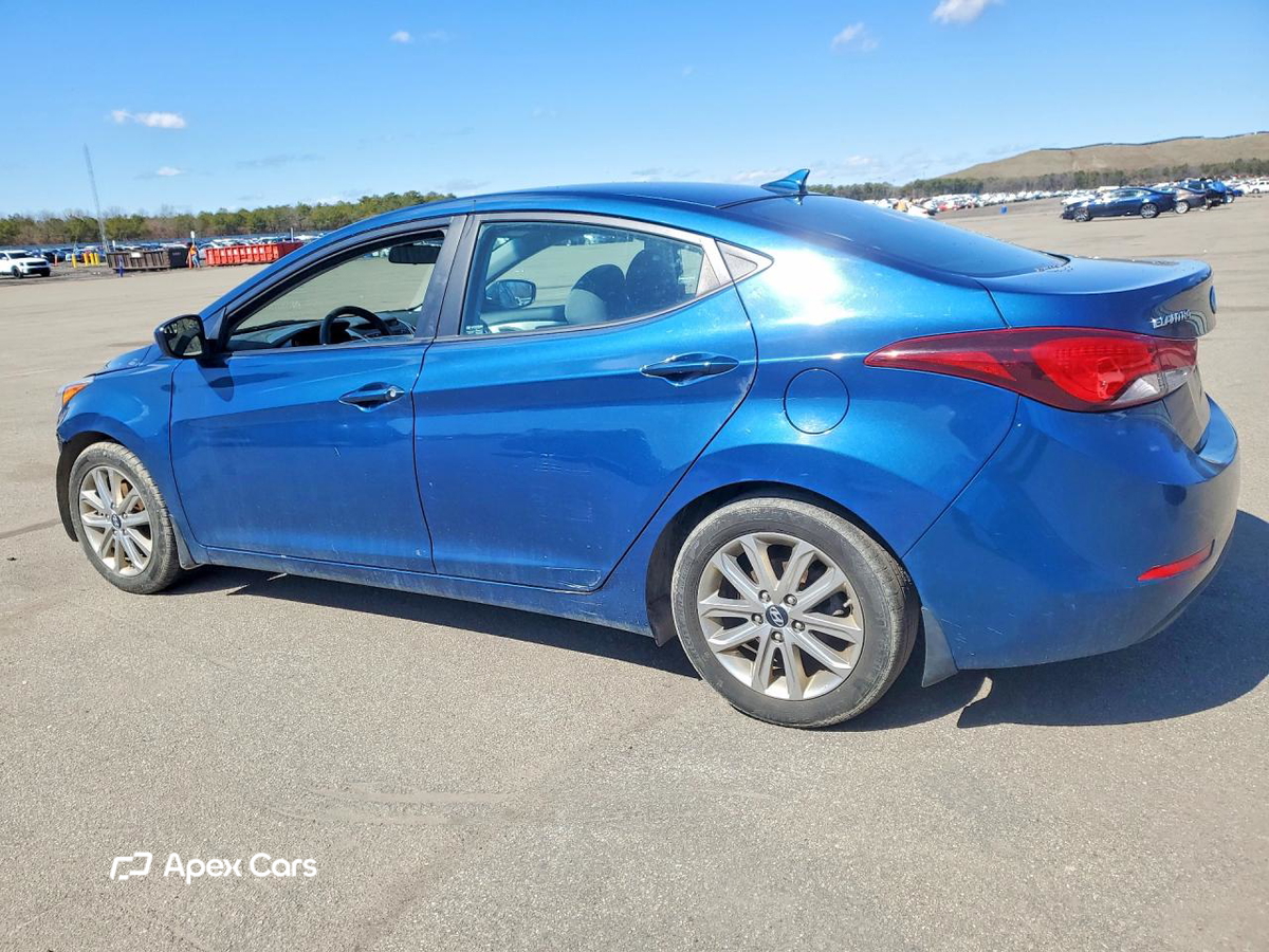 Hyundai Elantra 2015