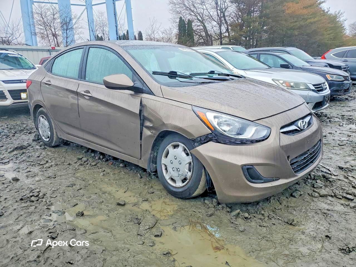 Hyundai Accent 2013