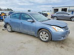 Nissan Altima 2010