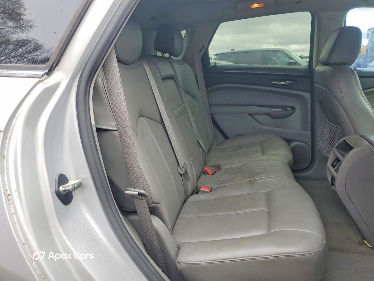 Cadillac SRX 2012
