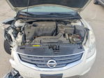 Nissan Altima 2010