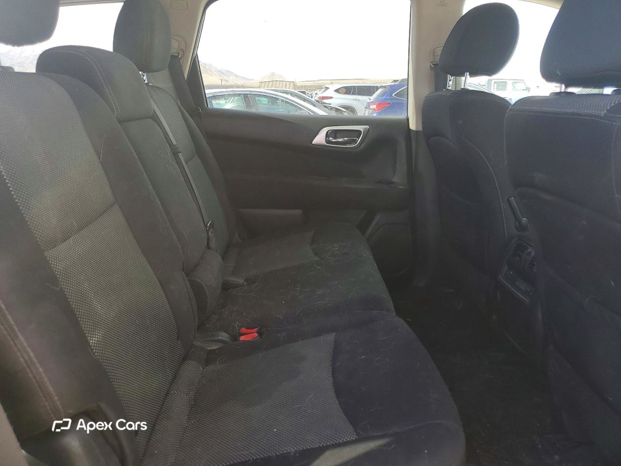 Nissan Pathfinder 2017