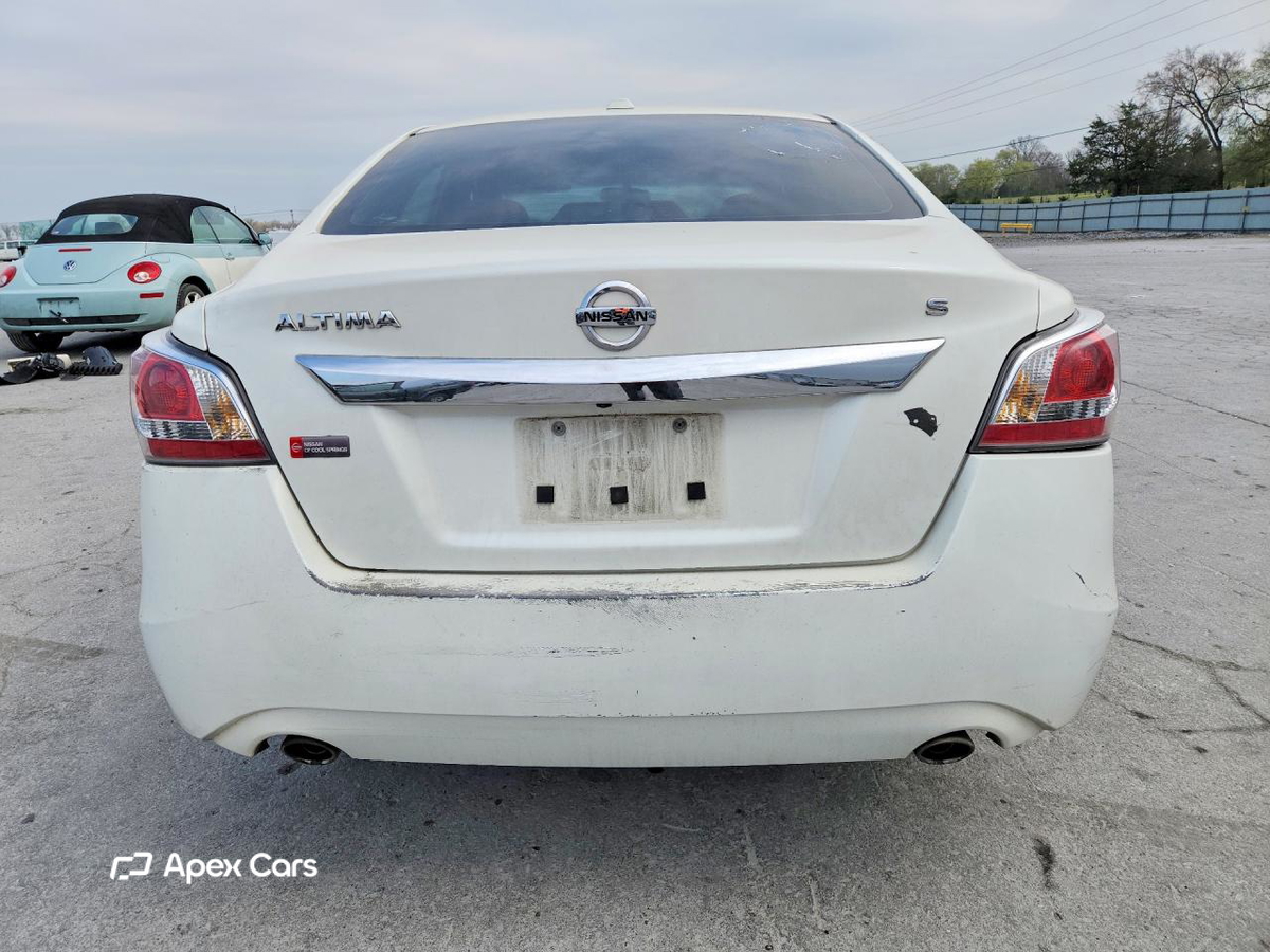 Nissan Altima 2015