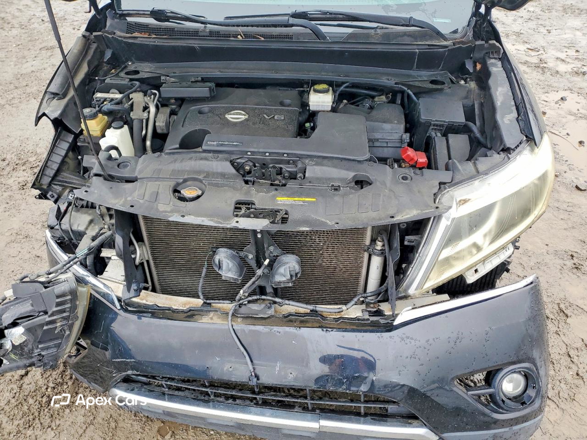 Nissan Pathfinder 2014