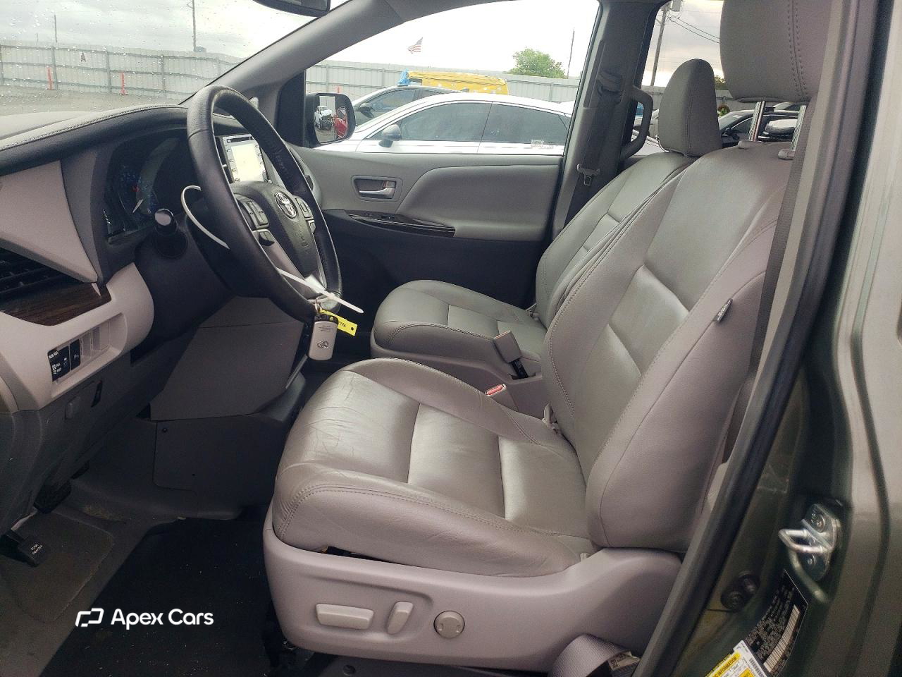 Toyota Sienna 2018