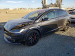Tesla Model X 2025