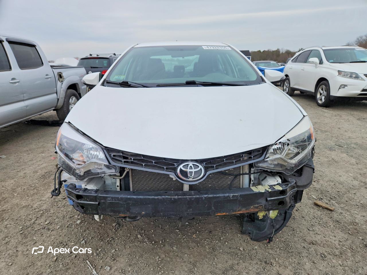 Toyota Corolla 2015