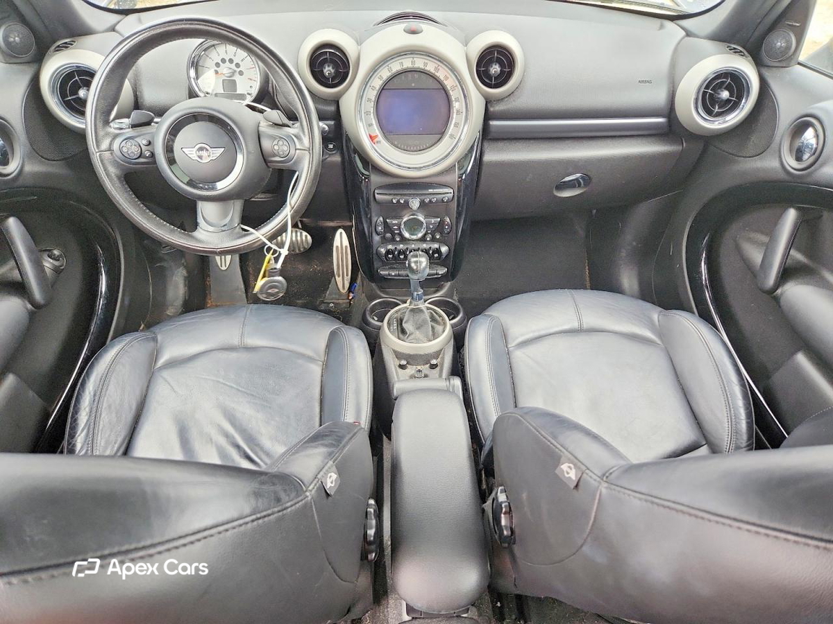 MINI Cooper 2012