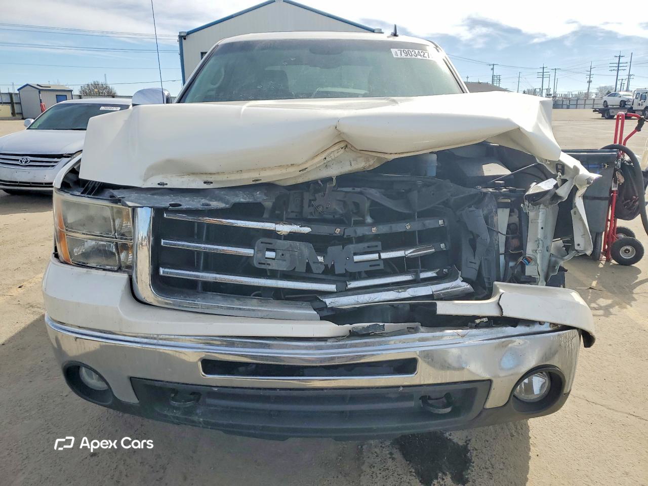 GMC Sierra 2013
