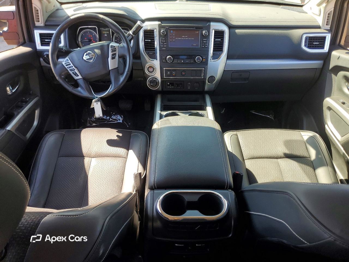 Nissan Titan 2016