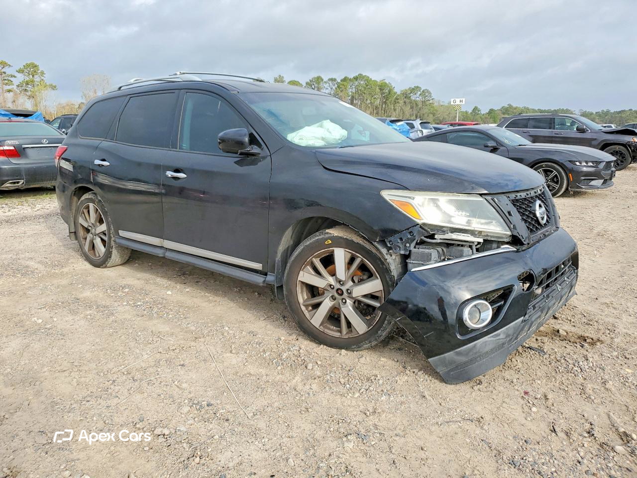 Nissan Pathfinder 2014