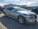 Chrysler 300 2016