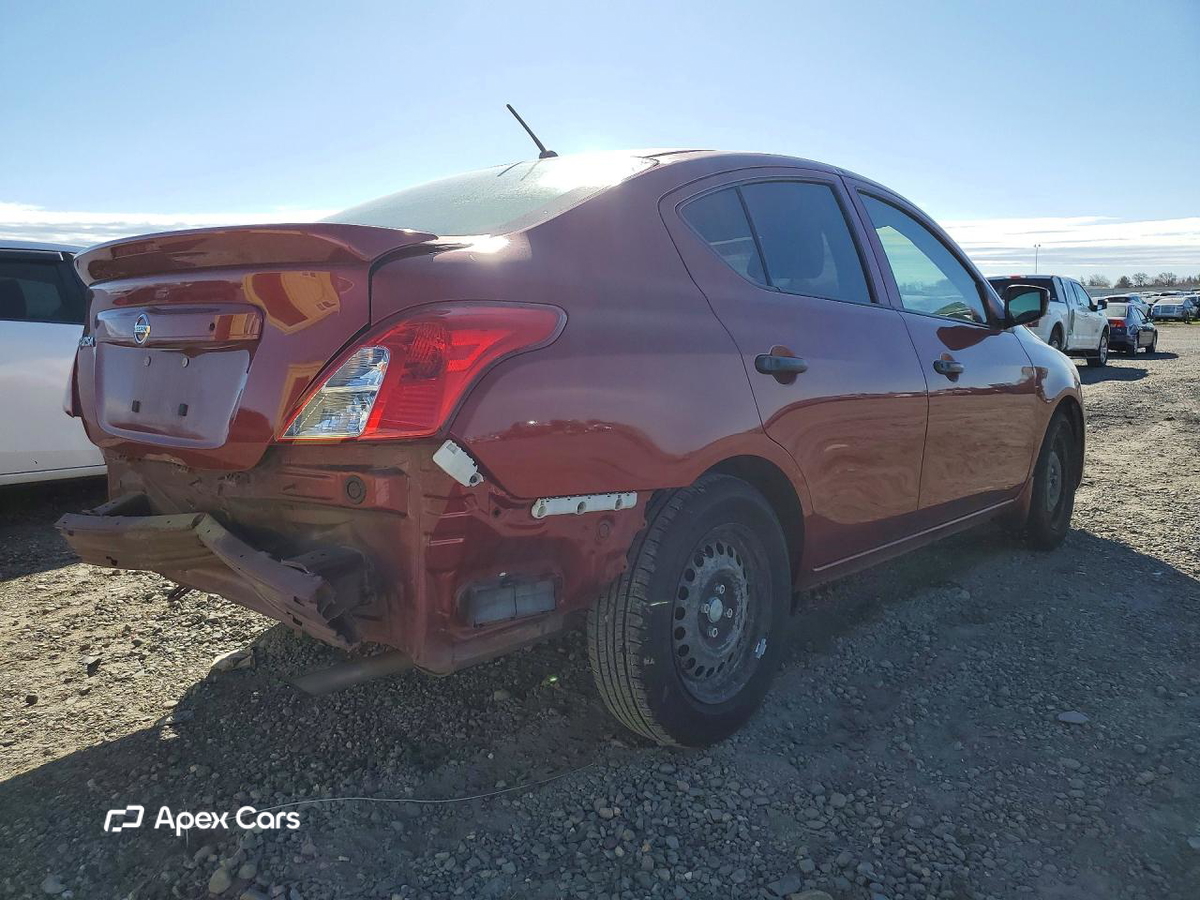 Nissan Versa 2018