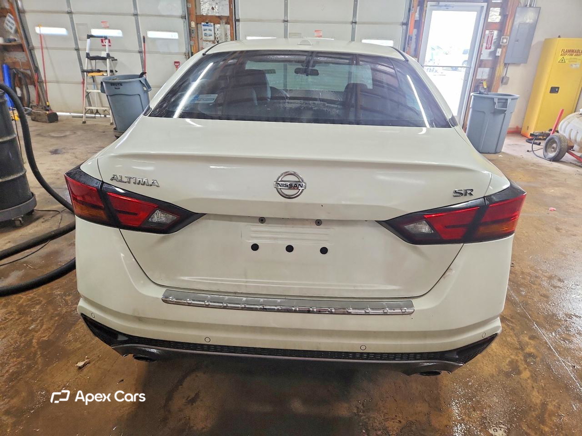 Nissan Altima 2020