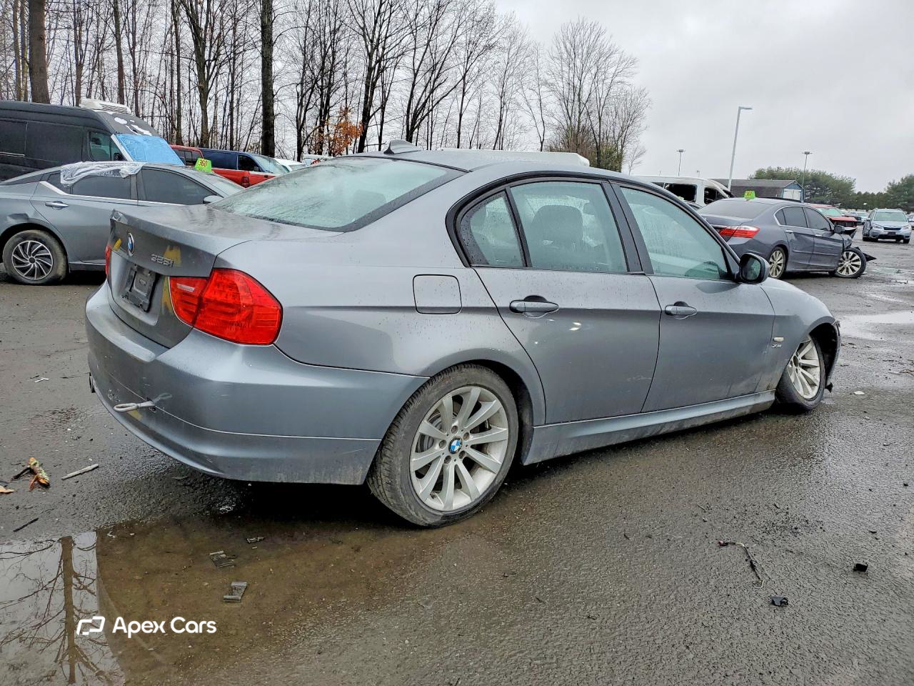 BMW Series 3 2011