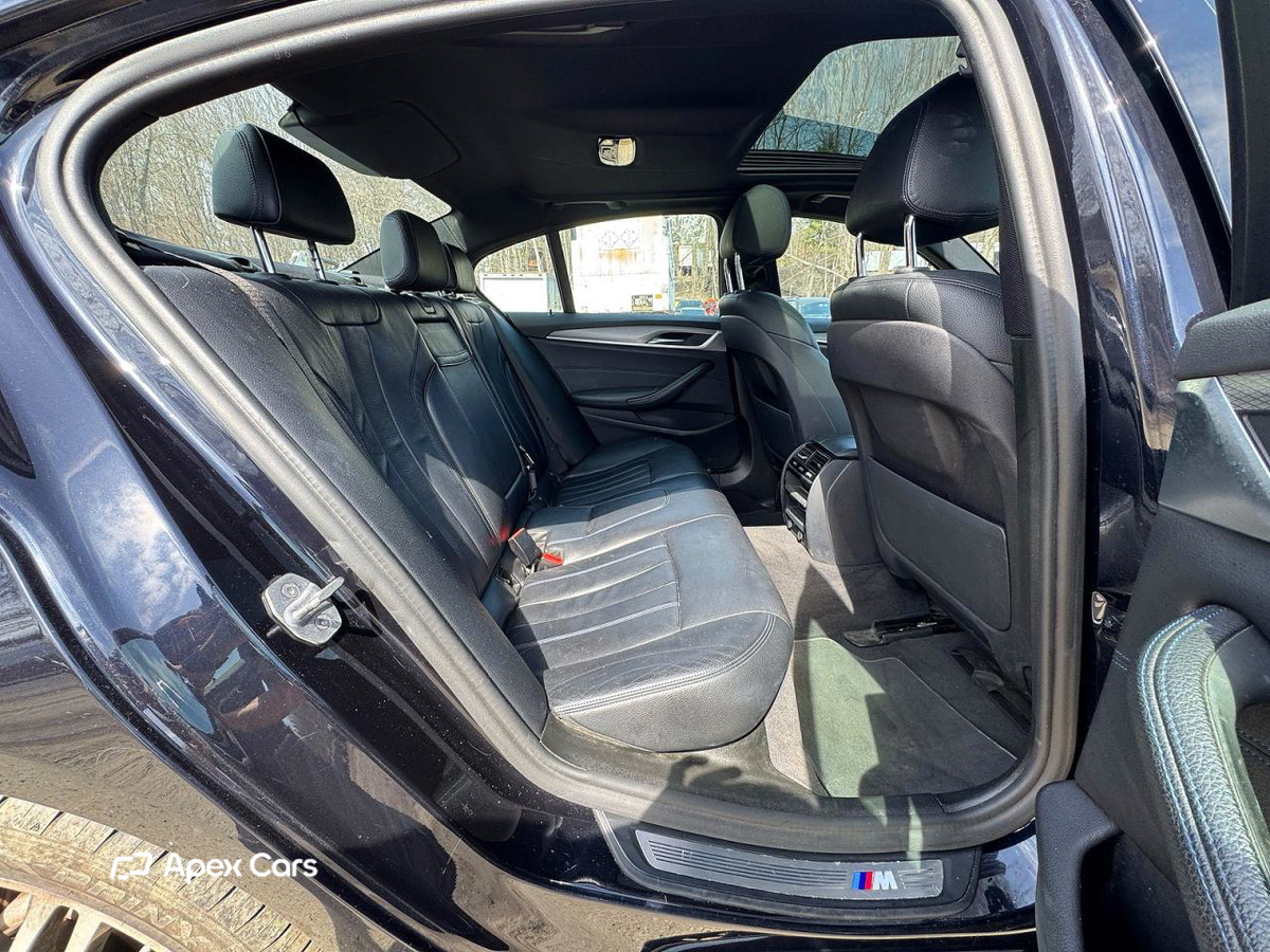BMW Series 5 2019