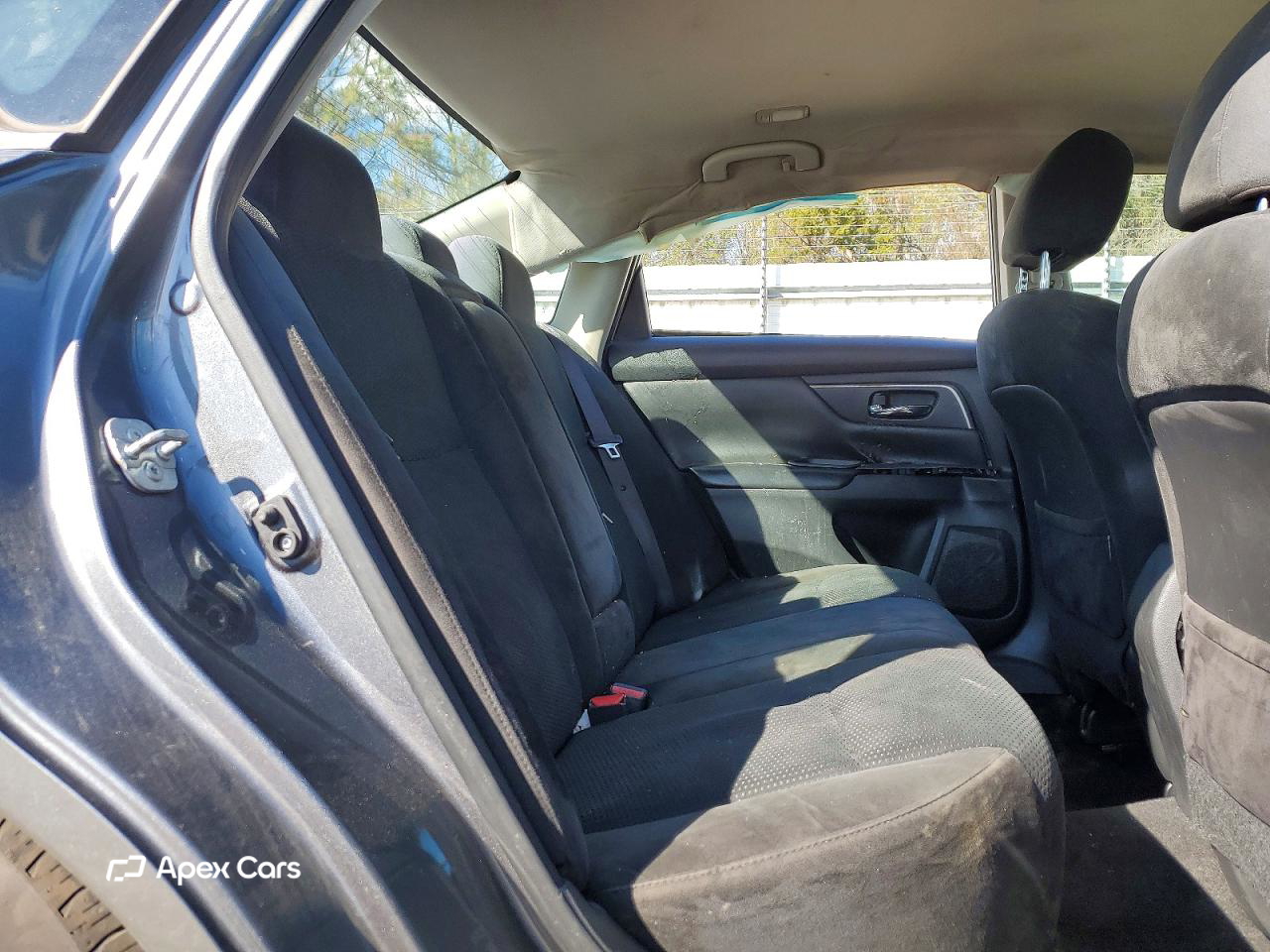 Nissan Altima 2015