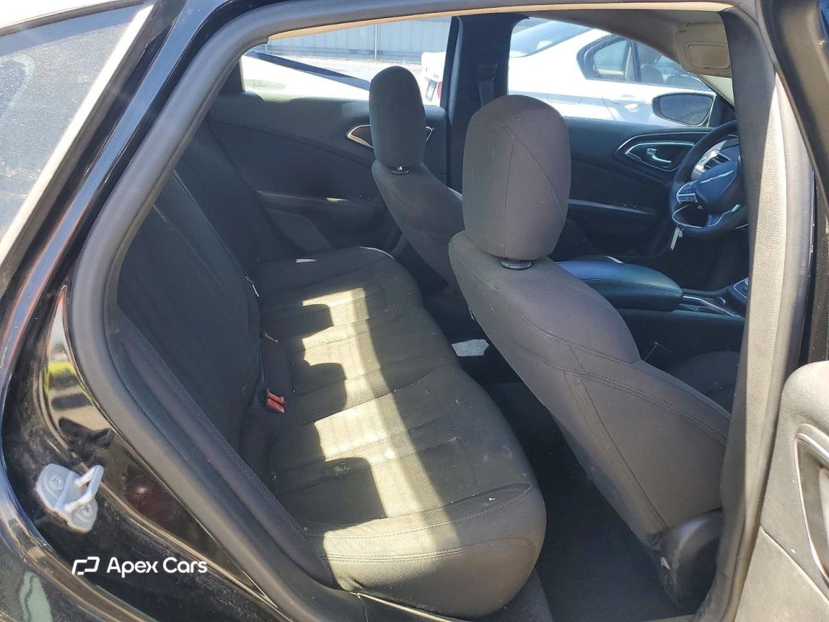 Chrysler 200 2015