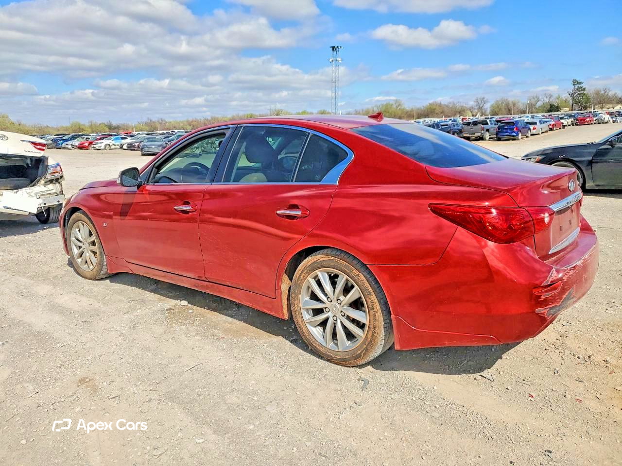 Infiniti Q50 2014