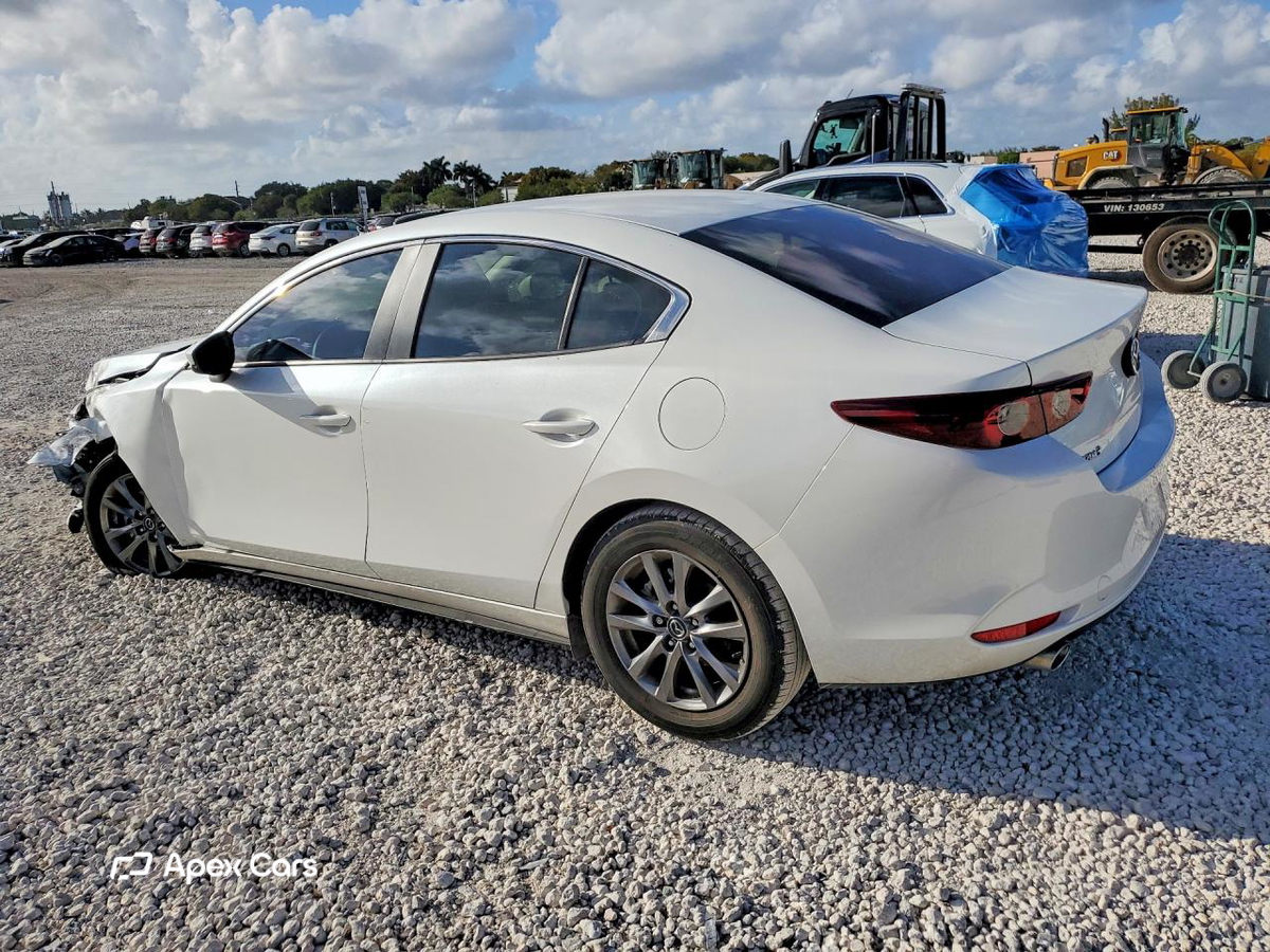 Mazda 3 2024