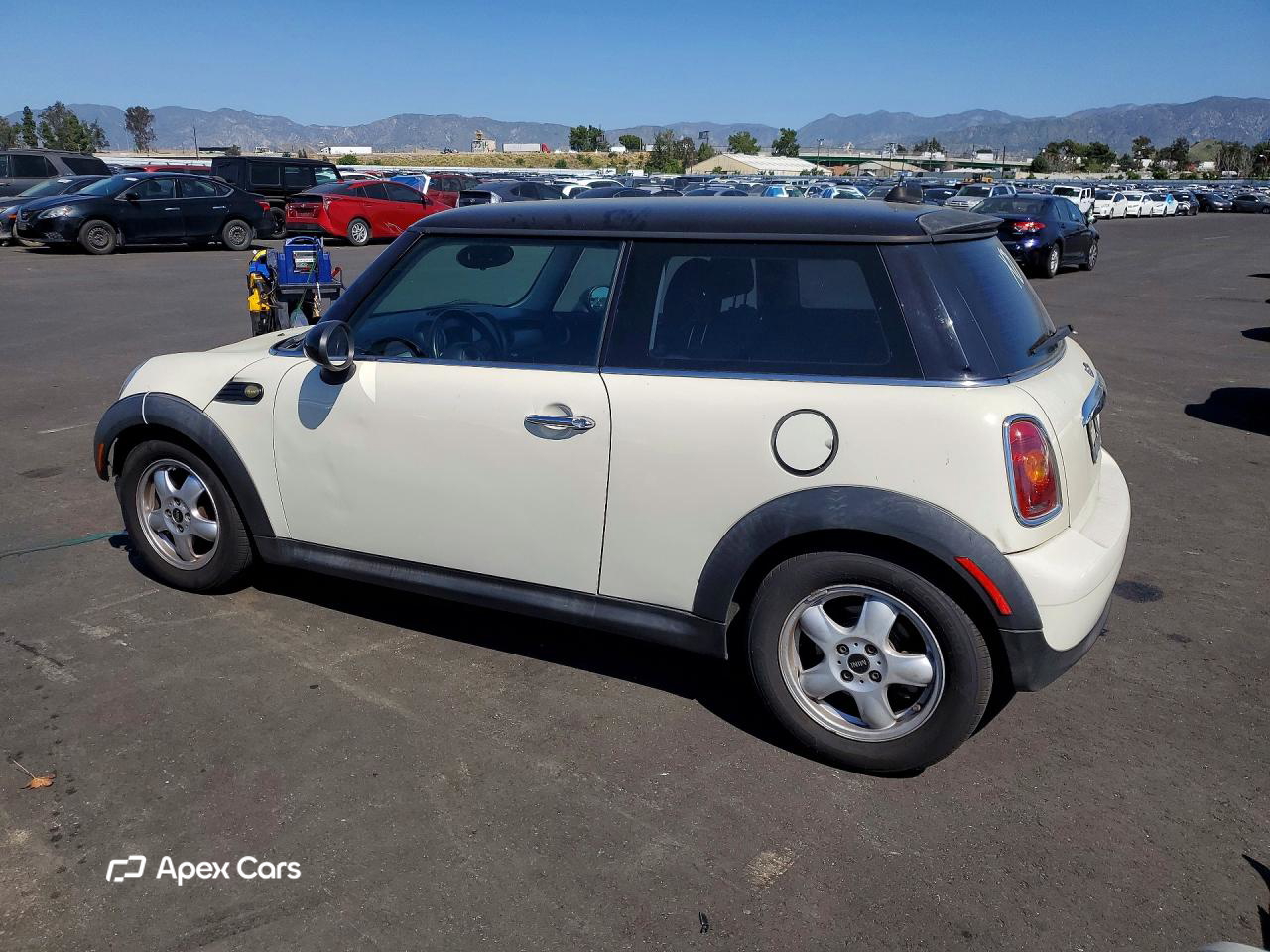 MINI Cooper 2010