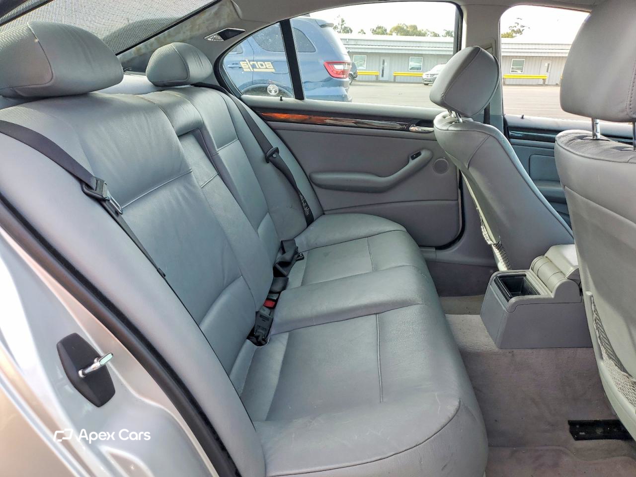 BMW Series 3 2000