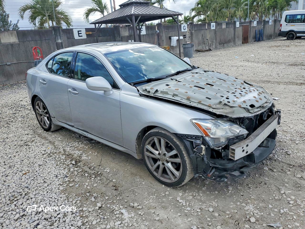 Lexus IS 2006