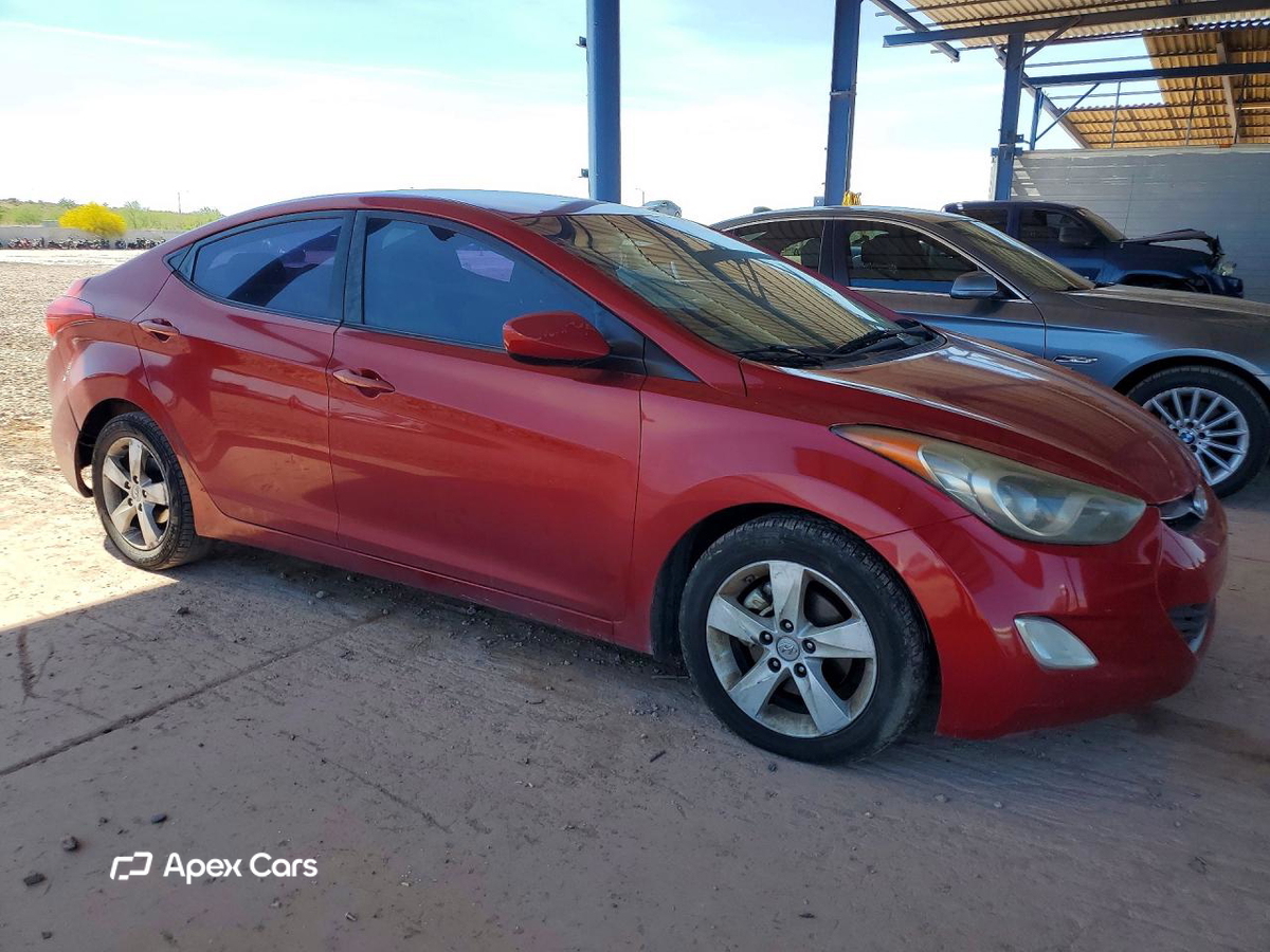 Hyundai Elantra 2012