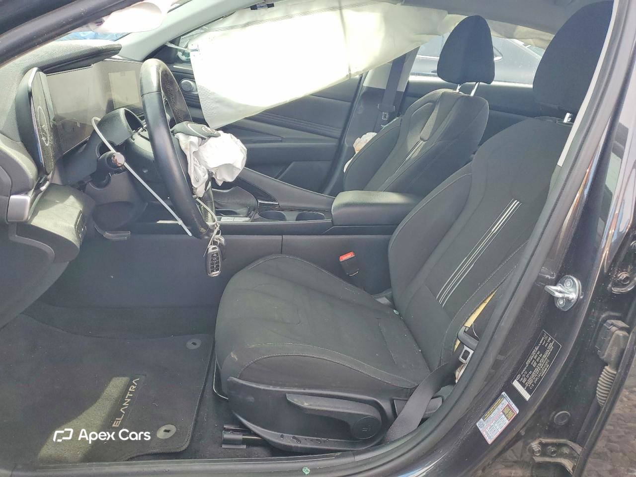 Hyundai Elantra 2023