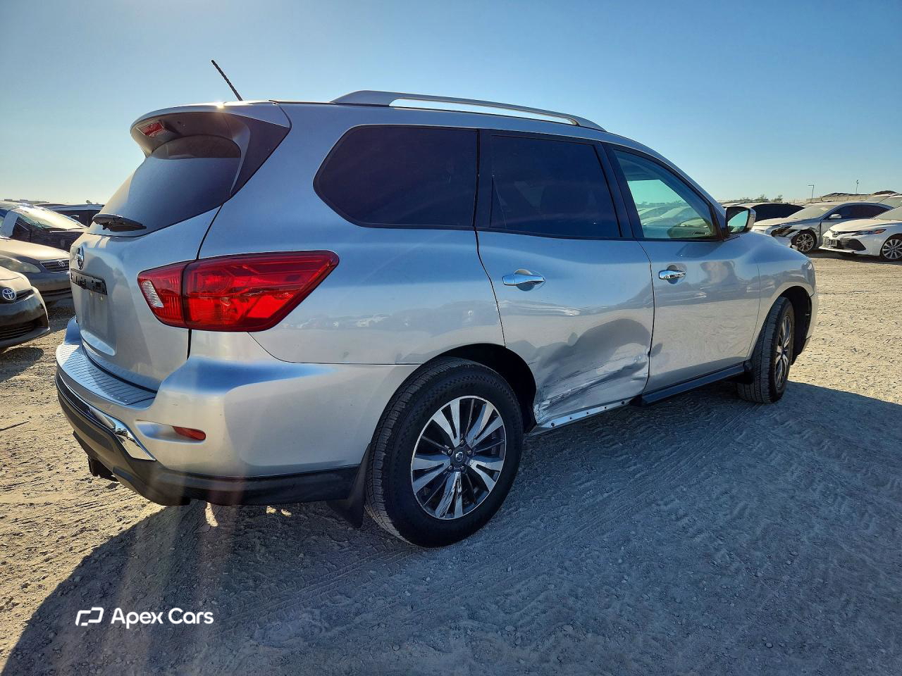 Nissan Pathfinder 2017