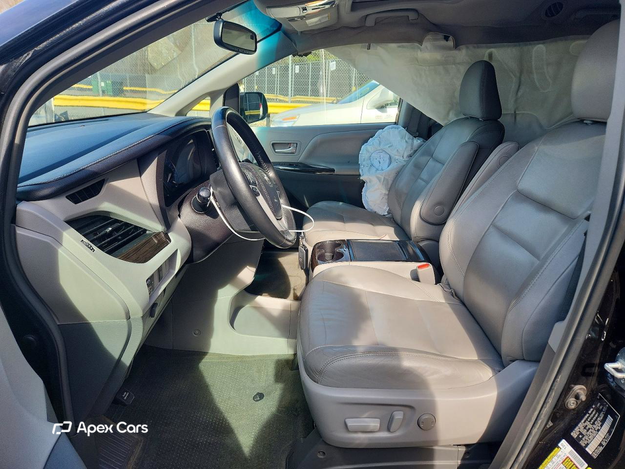 Toyota Sienna 2015