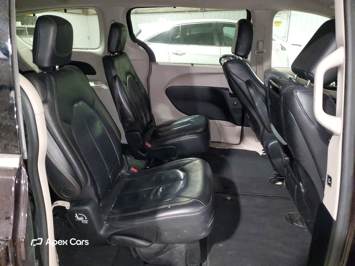 Chrysler Pacifica 2017