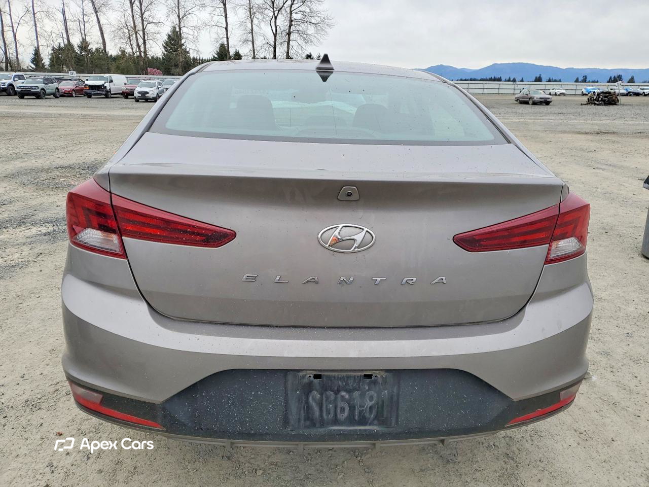 Hyundai Elantra 2020