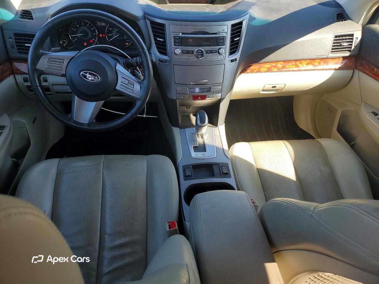 Subaru Outback 2010