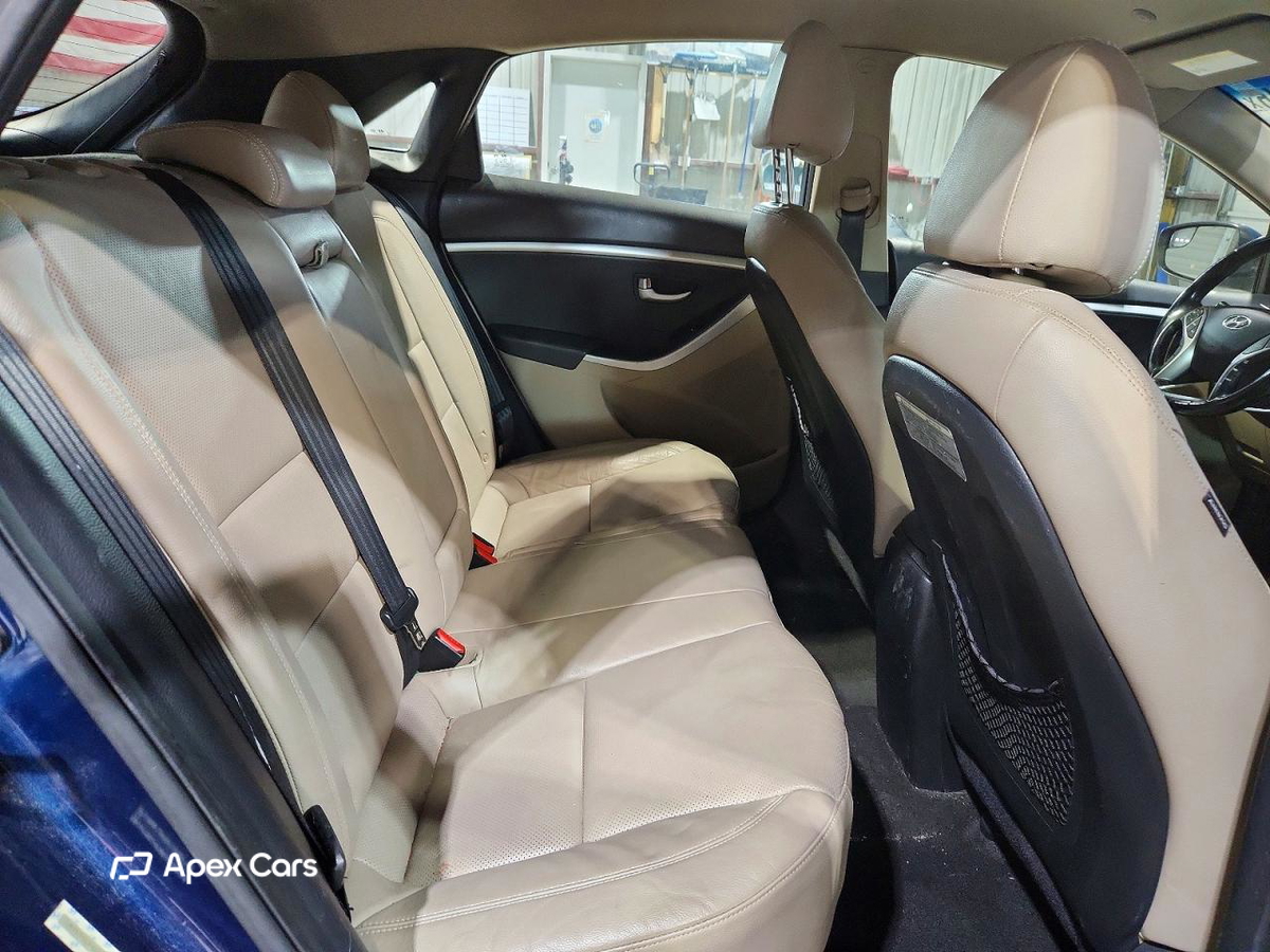 Hyundai Elantra 2014