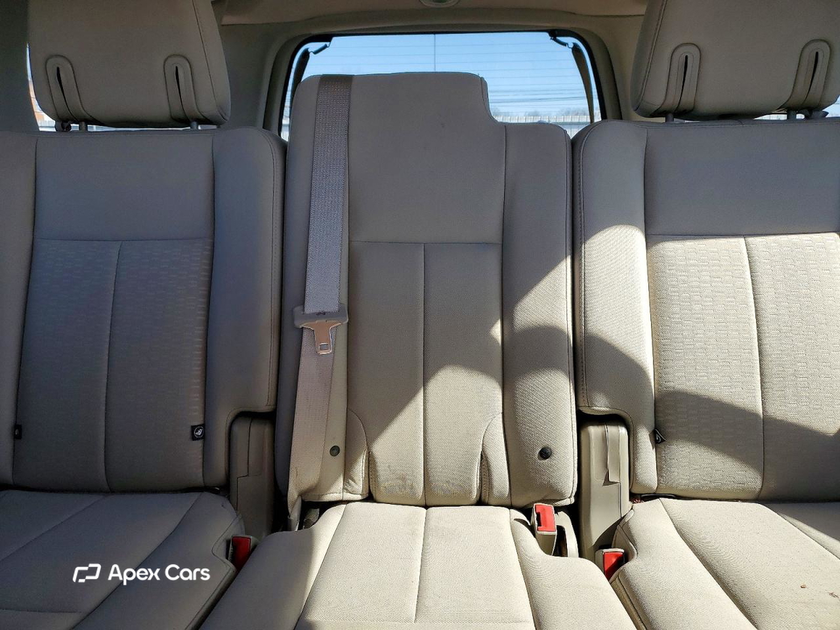 Ford Expedition 2011