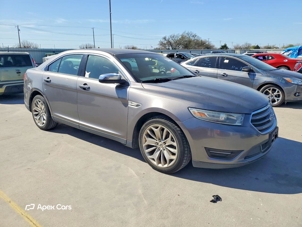 Ford Taurus 2014
