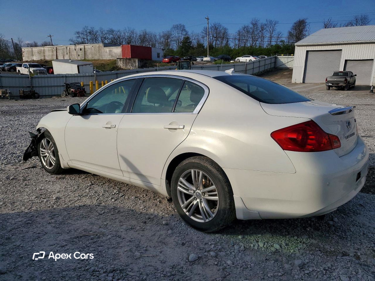 Infiniti G 2010