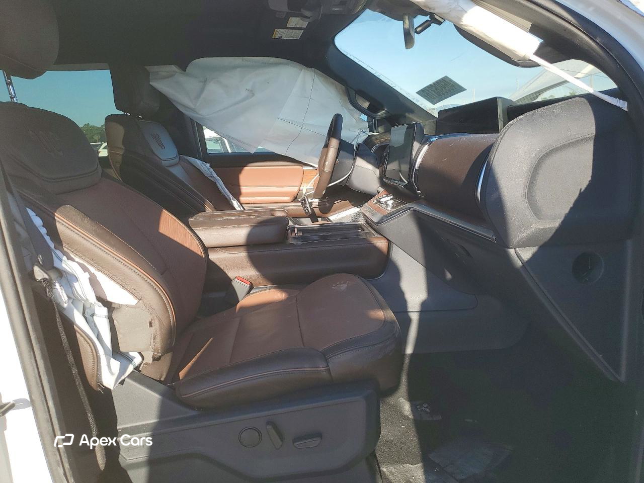 Ford Expedition 2025