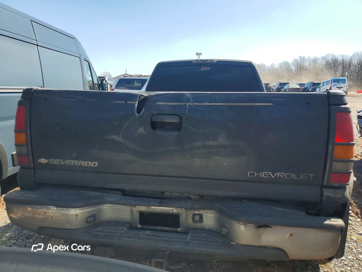 Chevrolet Silverado 2004