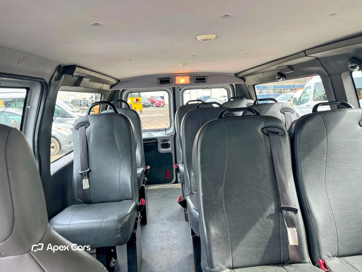 Ford Econoline 2014