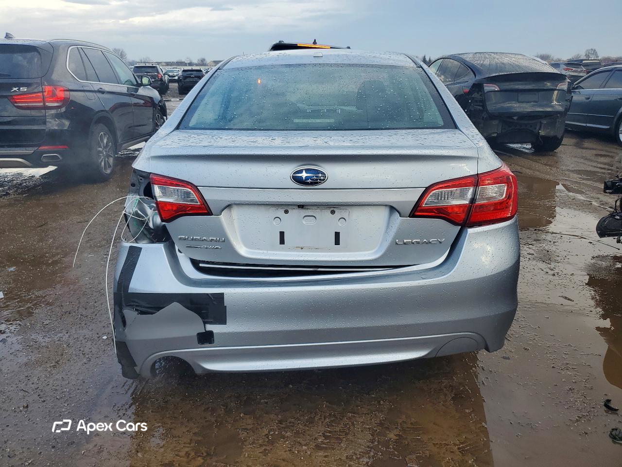 Subaru Legacy 2015