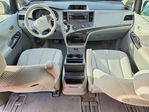 Toyota Sienna 2012