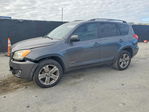 Toyota RAV 4 2011
