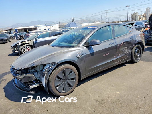 Tesla Model 3 2025 - Zdjęcie 1 z 12