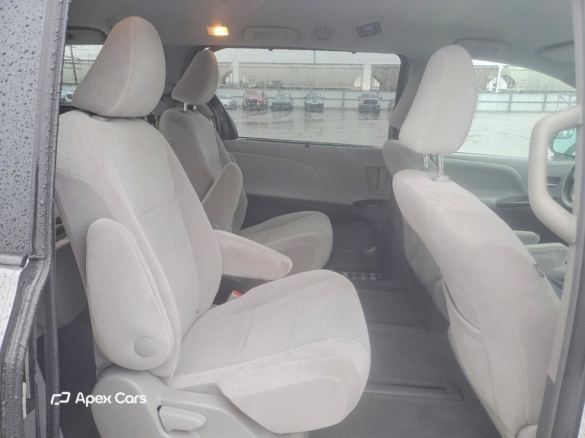 Toyota Sienna 2017