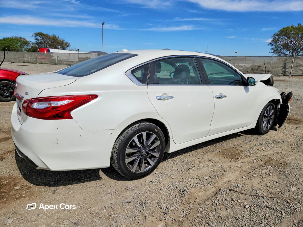 Nissan Altima 2017