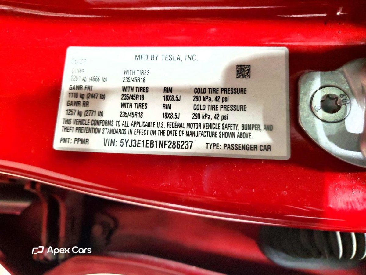Tesla Model 3 2022