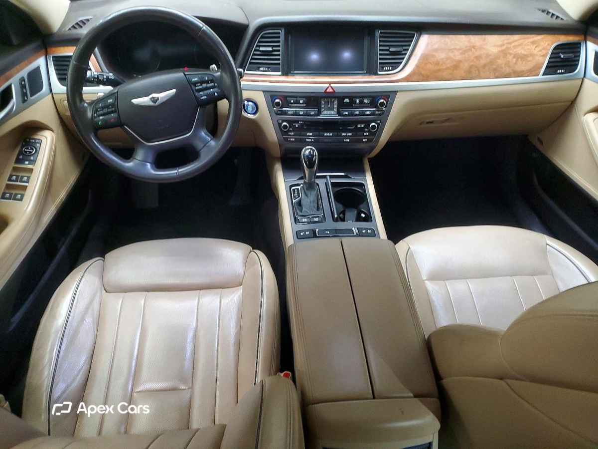 Hyundai Genesis 2015